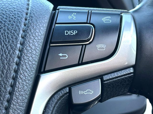 �y�v���N���b�V���Z�[�t�e�B�z�O���̎ԗ��������m���A�Փ˂������Ȏ��͌x��Œ��ӂ𑣂��A�u���[�L�𓥂ޗ͂��T�|�[�g�B�u���[�L�𓥂߂Ȃ������ꍇ�͏Փ˔�Q�y���u���[�L���쓮�A�Փˉ�����T�|�[�g���܂��B