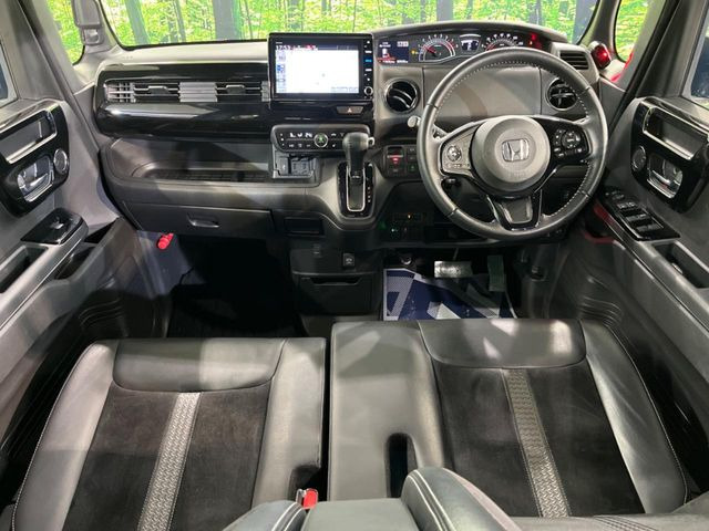 N-BOXカスタムL ターボ