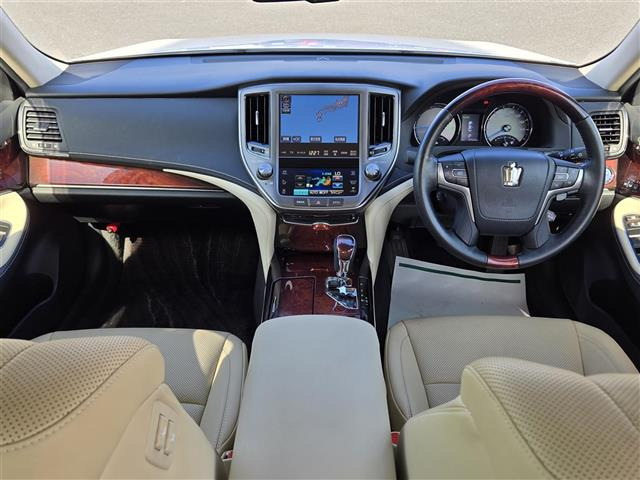 クラウンマジェスタ3.5 Fバージョン