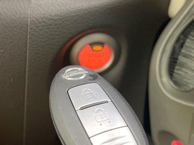 �y�C���e���W�F���g�L�[�z�J�o����|�P�b�g�ɓ��ꂽ�܂܂ł��h�A�̎{���E�������\�ȃX�}�[�g�L�[�𑕔��B�G���W���̃I���E�I�t�����J�M�����o���K�v����������Ƃ��Ă��֗��ł���