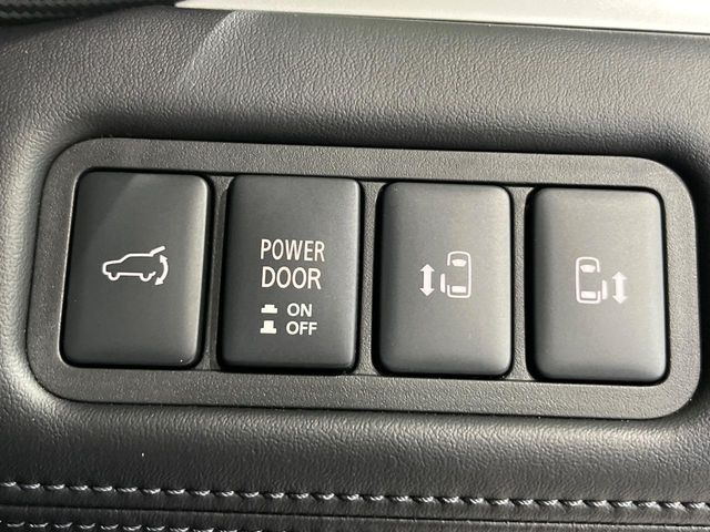 �y�����p���[�X���C�h�h�A�z�X�}�[�g�L�[��^�]�Ȃ̃X�C�b�`�Ō�ȗ����X���C�h�h�A�̊J���\���d��������͂����ăh�A���J����K�v�������A�����Ȃ��q�l�ł��ȒP�ɊJ���߂ł����K�ł���