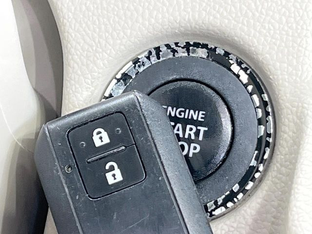 �y�L�[���X�X�^�[�g�V�X�e���z�J�o����|�P�b�g�ɓ��ꂽ�܂܂ł��h�A�̎{���E�������\�ȃX�}�[�g�L�[�𑕔��B�G���W���̃I���E�I�t�����J�M�����o���K�v����������Ƃ��Ă��֗��ł���