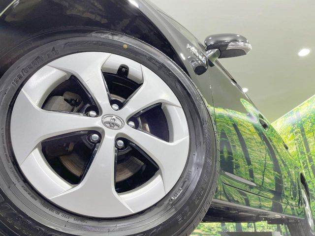 �y����15�C���`�A���~�z�C�[���z�O�ςɃ}�b�`���������A���~�z�C�[���𑕒����Ă���܂��B�e��ЊO�A���~�z�C�[����A�X�^�b�h���X�^�C�����戵�����Ă���܂��B���񂲑��k����������