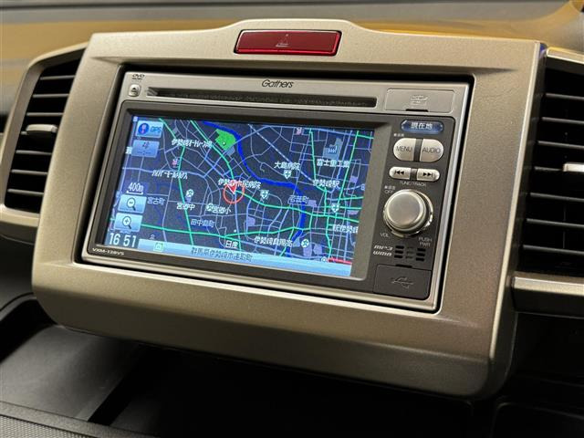 フリードスパイクハイブリッド1.5 ジャストセレクション