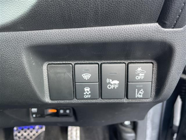 シャトル1.5 ハイブリッド Z ホンダセンシング 4WD