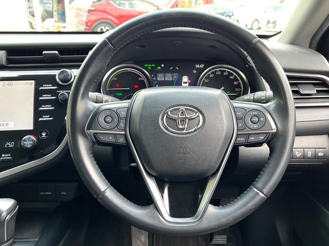 �y�����v�����X�e�A�����O�z�㎿�Ȋv���g�p���邱�ƂŁA��ɂ����������݂ƂĂ��^�]���₷���n���h���ł���