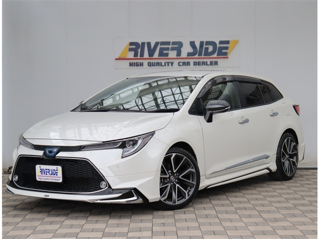 カローラツーリング1.8 ハイブリッド W×B