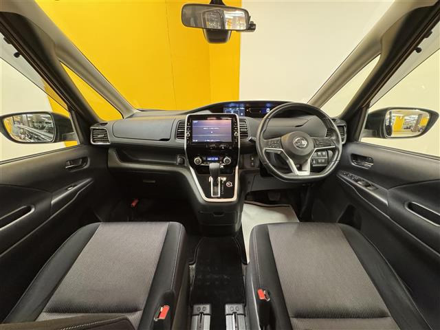 セレナ2.0 ハイウェイスター Vセレクション