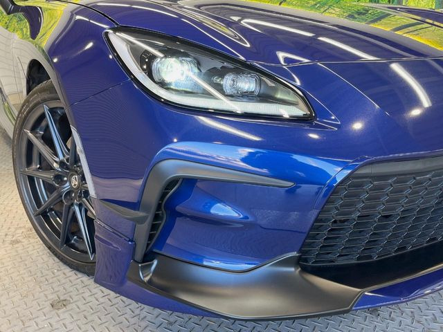 �yLED�w�b�h���C�g�z���V����ԑ��s�����ǍD�Ȏ��E���m�ۂ����S���ĉ^�]�ł��鍂�P�xLED�w�b�h���C�g�𑕔�!�_�����x�������A����d�͂��}�����Ă��܂��B