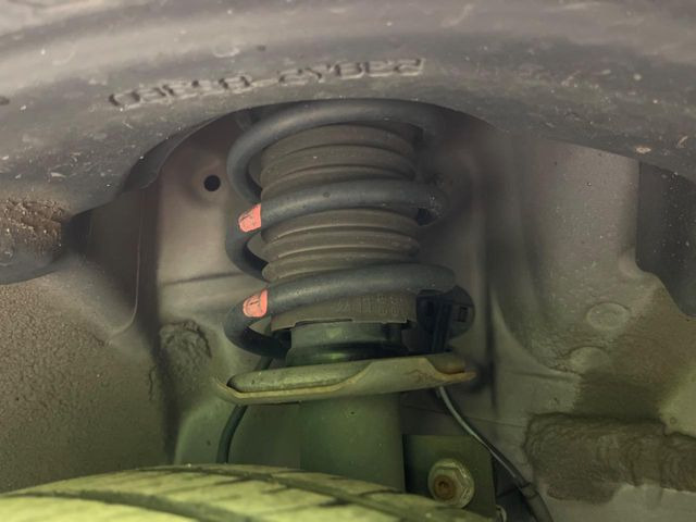 ����肪���ꂢ�Ȃ����ɁA�h�K���H�̎{�H���I�X�X���B�~��n��͂������A���ݕ��ɂ��Z���̕���A��Ń}�����E�E�B���^�[�X�|�[�c���������ɂ��D�]���������Ă���܂��B