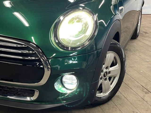 ��LED�w�b�h���C�g:��ԑ��s�����ǍD�Ȏ��E���m�ۂ����S���ĉ^�]�ł��鍂�P�xLED�w�b�h���C�g�𑕔�!�_�����x�������A����d�͂��}�����Ă��܂��B