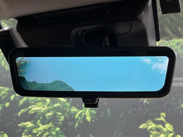 �y�f�W�^���C���i�[�~���[�z��Ȃ̑傫�ȉו��⓯��҂Ō�����m�F���Â炢���ł����S!�J�������B�e�����ԗ�����̉f�������[���~���[���ɕ\���B�N���A�Ȏ��E�ŏ󋵂̊m�F���\�ł�!