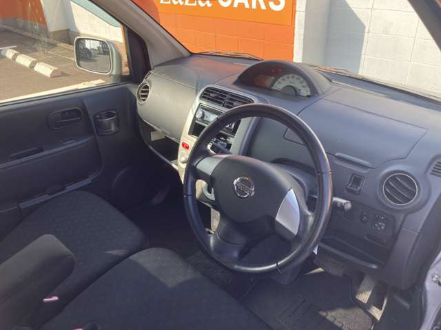 �܂Ƃ܂�̂���C���p�l�f�U�C���B�e��̃X�C�b�`�ނ��g���₷���ʒu�ɔz�u����A���K�ȑ������񋟂��܂�!