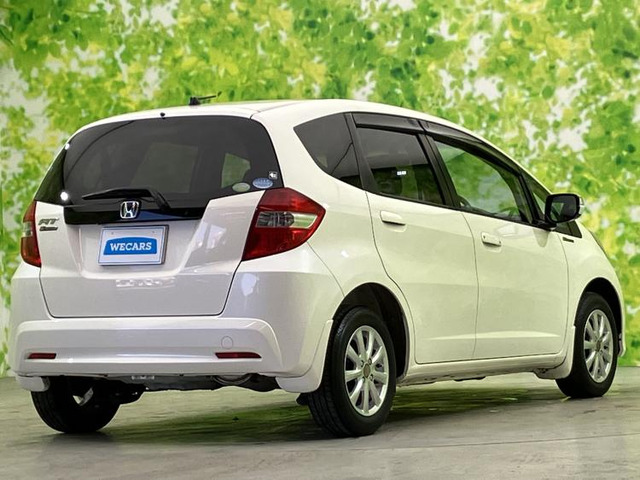 フィット1.3 G 10thアニバーサリー