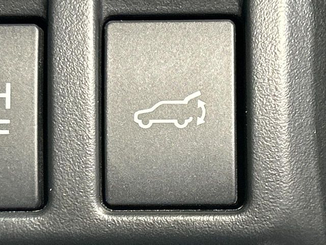 �y�p���[�o�b�N�h�A�z�X�}�[�g�L�[��^�]�Ȃ̃{�^�������������Ń��A�Q�[�g�������ŊJ���܂�!�ו��������Ă��鎞��A�����ʒu�ɂ���o�b�N�h�A��߂�ۂɕ֗��ȋ@�\�ł���