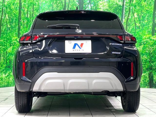 安心の最長10年・走行無制限保証(有償)をご用意。保証内容も充実はもちろん、無料点検&オイル交換や、年中無休の全国・24時間ロードサービスも付帯されておりますのでご安心下さい。