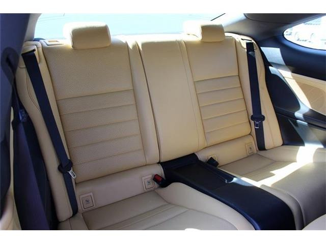 ���Ǝҗl�ւ̔̔��͂��f�肳���Ă��������܂��B �Ԍ������ԗ��̏ꍇ�́A�Ԍ����擾�������x�������z�ŕ\�����Ă���܂��B