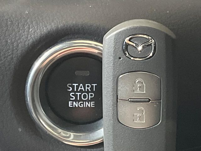 �y�A�h�o���X�g�L�[�z�J�o����|�P�b�g�ɓ��ꂽ�܂܂ł��h�A�̎{���E�������\�ȃX�}�[�g�L�[�𑕔��B�G���W���̃I���E�I�t�����J�M�����o���K�v����������Ƃ��Ă��֗��ł���