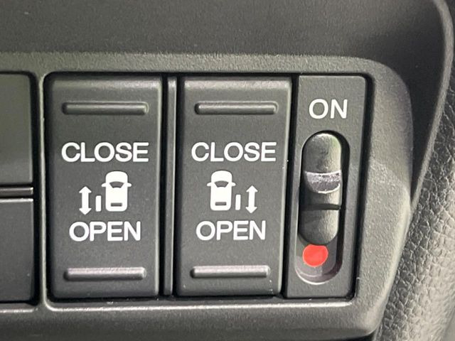 �y�����p���[�X���C�h�h�A�z�X�}�[�g�L�[��^�]�Ȃ̃X�C�b�`�Ō�ȗ����X���C�h�h�A�̊J���\���d��������͂����ăh�A���J����K�v�������A�����Ȃ��q�l�ł��ȒP�ɊJ���߂ł����K�ł���