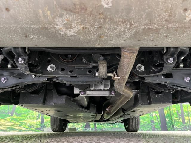 下回りがきれいなうちに、防錆加工の施工がオススメ。降雪地域はもちろん、沿岸部にお住いの方や、趣味でマリン・ウィンタースポーツをされる方にご好評いただいております。