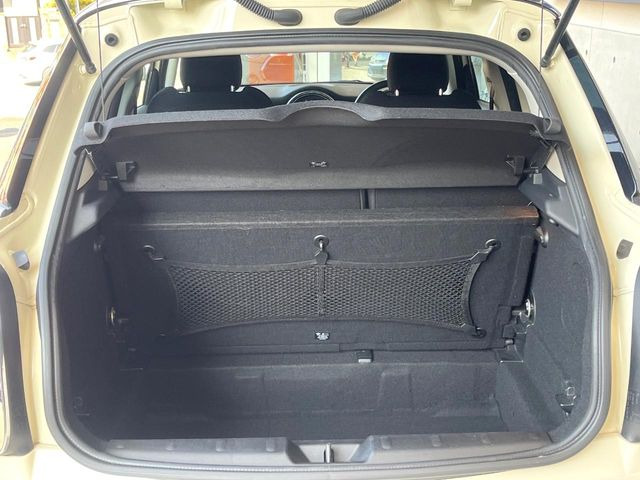 ���g�����N���[��:����L������e�X�y�[�X!���ꂾ���̍L��������΂��������⃌�W���[�Ȃǂɂ��œK�ł�!�g�p�������Ȃ����ꂢ�ȏ�Ԃ��ێ����Ă���܂��B