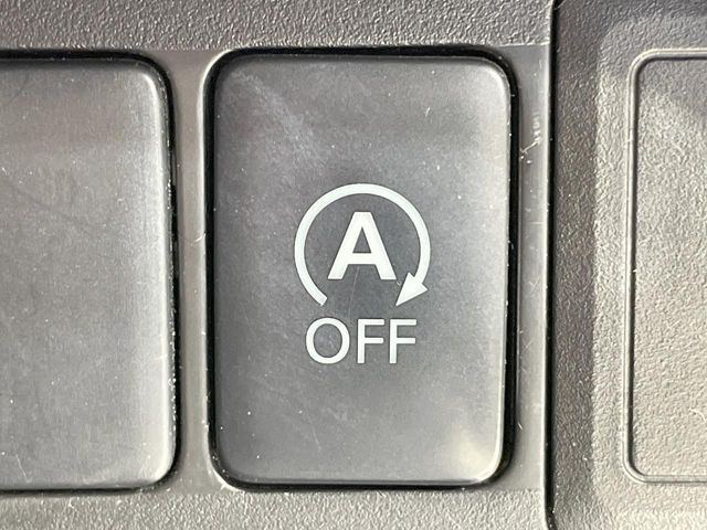 �y�A�C�h�����O�X�g�b�v�z�ԐM����a�؂Œ�Ԃ����ۂɃG���W�����~���A���ʂȔR���̏����}���܂��B�R��������ی�ɂȂ���@�\��G���W���̓u���[�L�𗣂��΍Ďn�����܂��B