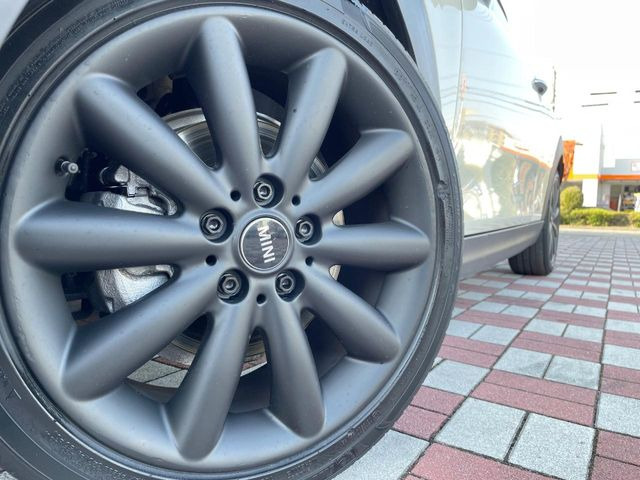 ������17�C���`�A���~�z�C�[��:�A���ԂȂ�ł͂̑�z����������x����z�C�[���Ƒ����ł�!���{�Ԃ̑���Ɋ���Ă�����ɂ����Б̊����Ē��������قǁA�������x���ł܂Ƃ܂��Ă��܂�!