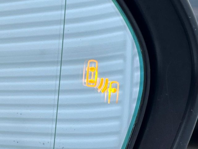 �y�u���C���h�X�|�b�g���j�^�[�z���s���A�h�A�~���[�̎��p�ɂȂ�₷���ӏ��Ɍ㑱�Ԃ��ڋ߂���ƃT�C�h�~���[�̃����Y�Ɍx����\��!�h���C�o�[�ɒ��ӊ��N�����Ă���܂��B