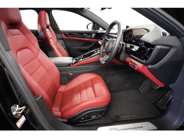 ���s11,000km�̒ᑖ�s�E���s�p�i���[���B�X�|�[�c�N���m&�X�|�[�c�e�[���p�C�v�ő�����Ë��Ȃ��B14way�d���V�[�g��x���`���[�V�����ABOSE���ڂ̏㎿�ԗ��ł��B