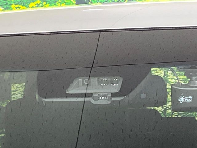 �y�O�He-Assist�z���s���ɑO���̎ԗ�����F�����A�Փ˂������Ȏ��͌x��ƃu���[�L�ŏՓˉ���Ɣ�Q�y�����A�V�X�g�B�����S�Ƀh���C�u�����y���݂��������܂��B