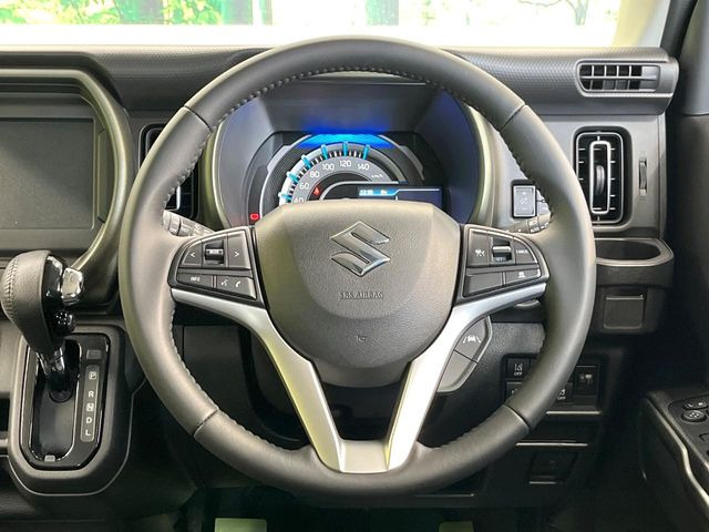 �y�����v�����X�e�A�����O�z�㎿�Ȋv���g�p���邱�ƂŁA��ɂ����������݂ƂĂ��^�]���₷���n���h���ł���