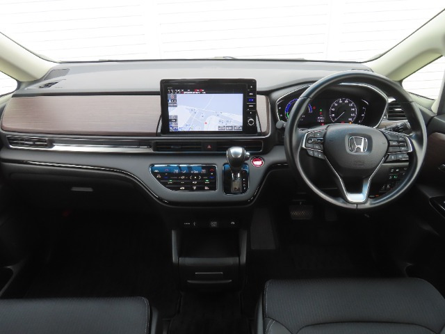 オデッセイ2.0 e:HEV アブソルート EX