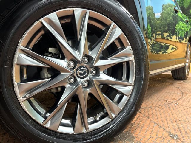 �y����19�C���`�A���~�z�C�[���z�O�ςɃ}�b�`���������A���~�z�C�[���𑕒����Ă���܂��B�e��ЊO�A���~�z�C�[����A�X�^�b�h���X�^�C�����戵�����Ă���܂��B���񂲑��k����������