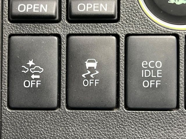 �y�X�}�[�g�A�V�X�g�z���s���ɑO���̎ԗ�����F�����A�Փ˂������Ȏ��͌x��ƃu���[�L�ŏՓˉ���Ɣ�Q�y�����A�V�X�g�B�����S�Ƀh���C�u�����y���݂��������܂��B