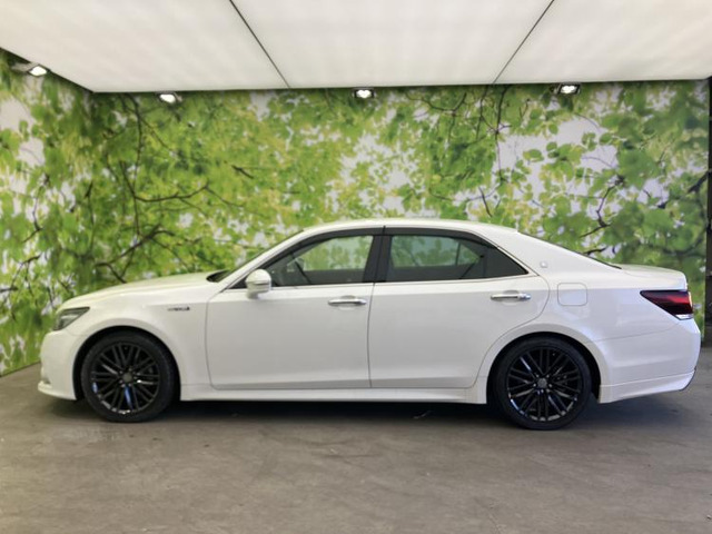 クラウンアスリートハイブリッド 2.5 S ブラックスタイル