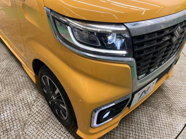 �yLED�w�b�h���C�g�z���V����ԑ��s�����ǍD�Ȏ��E���m�ۂ����S���ĉ^�]�ł��鍂�P�xLED�w�b�h���C�g�𑕔�!�_�����x�������A����d�͂��}�����Ă��܂��B