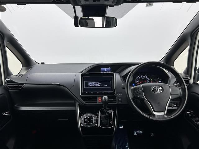 ヴォクシー2.0 ZS 煌