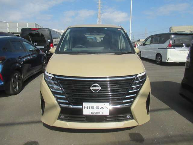 セレナ1.4 e-POWER ハイウェイスターV