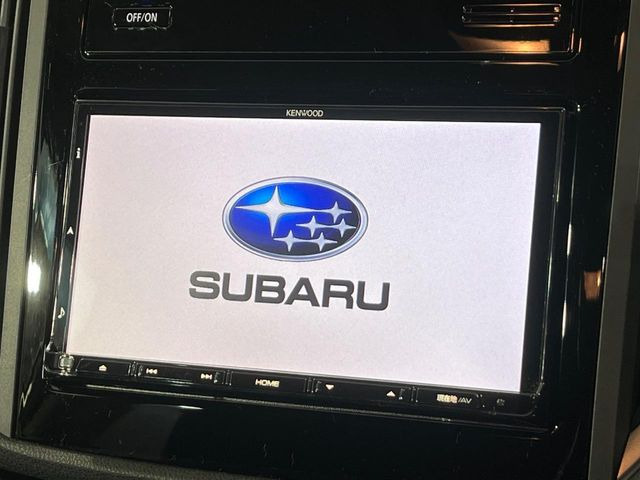 �y�����i�r�z�l�C�̏����i�r�𑕔����Ă���܂��B�i�r�̎g���₷���͂������A�I�[�f�B�I�@�\���[��!�L�����v�◷�s�͂������A�ʋ΂┃�����ȂǕ��i�̃h���C�u���y�����Ȃ�͂���