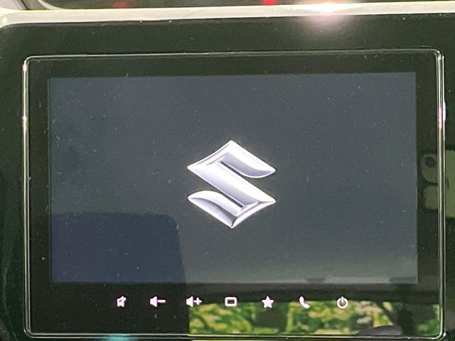 �y����9�^�i�r�z�l�C�̏����i�r�𑕔����Ă���܂��B�i�r�̎g���₷���͂������A�I�[�f�B�I�@�\���[��!�L�����v�◷�s�͂������A�ʋ΂┃�����ȂǕ��i�̃h���C�u���y�����Ȃ�͂���