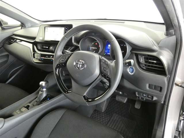 C-HRハイブリッド 1.8 S