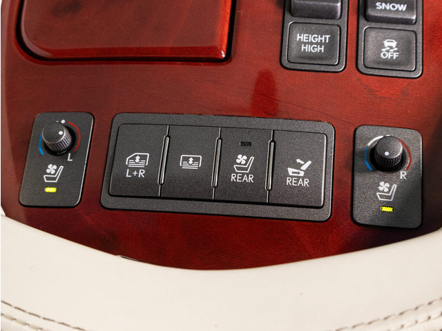 �֓��ő勉���N�T�XLS���X!�l�C�̃��N�T�XLS�������!�Ԏ�ꑮ�X�^�b�t�����o�}��!�F�X���ʓ|�������A���̏�ł�������̎ԗ����r�ł��܂�!�O���[�h�⑕���̓����ȂǁA�����R�ɂ�����������!