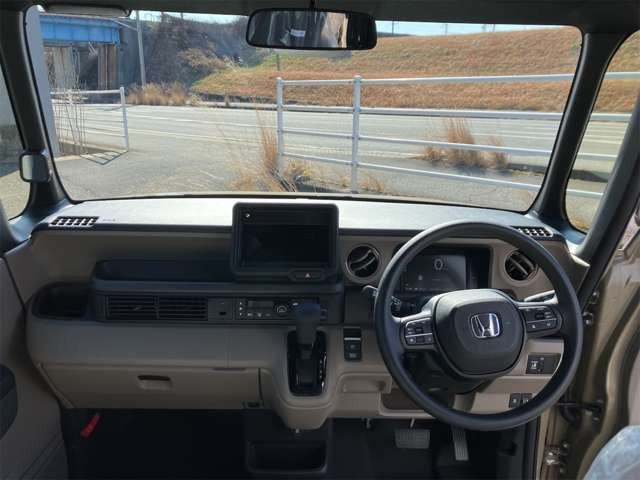 N-BOXジョイ 2トーン