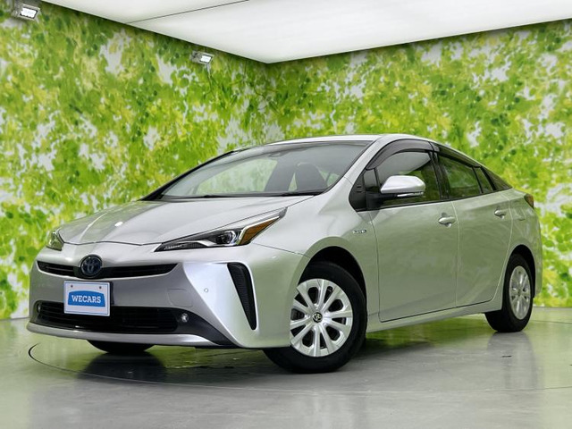 プリウス1.8 S E-Four 4WD