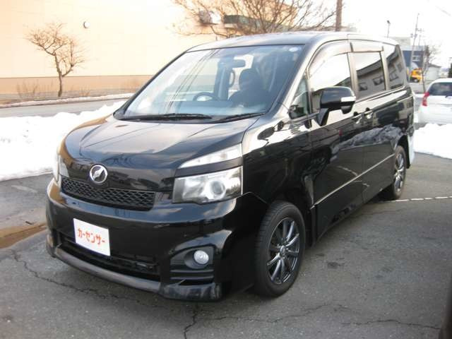 ヴォクシー2.0 ZS 4WD