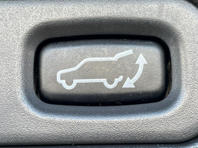 �y�p���[�o�b�N�h�A�z�X�}�[�g�L�[��^�]�Ȃ̃{�^�������������Ń��A�Q�[�g�������ŊJ���܂�!�ו��������Ă��鎞��A�����ʒu�ɂ���o�b�N�h�A��߂�ۂɕ֗��ȋ@�\�ł���