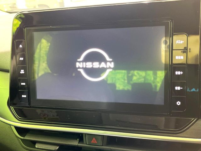 �y���[�J�[�����i�r�z�C���e���A�ɗn�����ރX�^�C���b�V���ȁu��p�݌v�v���[�J�[�i�r�𑕔��􎋔F���⑀�쐫�ȂǊ�{���\�ɂ��D��A���㎿�ȃJ�[���C�t�����y���݂��������܂��B