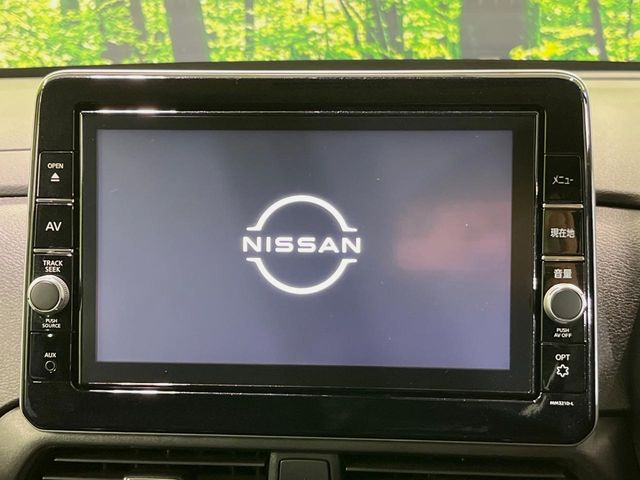 �y����9�^�i�r�z�l�C�̏����i�r�𑕔����Ă���܂��B�i�r�̎g���₷���͂������A�I�[�f�B�I�@�\���[��!�L�����v�◷�s�͂������A�ʋ΂┃�����ȂǕ��i�̃h���C�u���y�����Ȃ�͂���