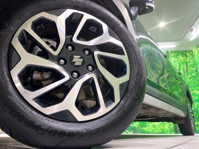 【純正16インチアルミホイール】外観にマッチした純正アルミホイールを装着しております。各種社外アルミホイールや、スタッドレスタイヤも取扱いしております。是非ご相談ください♪