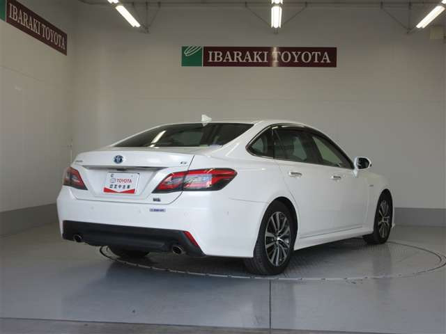 クラウンハイブリッド 2.5 G